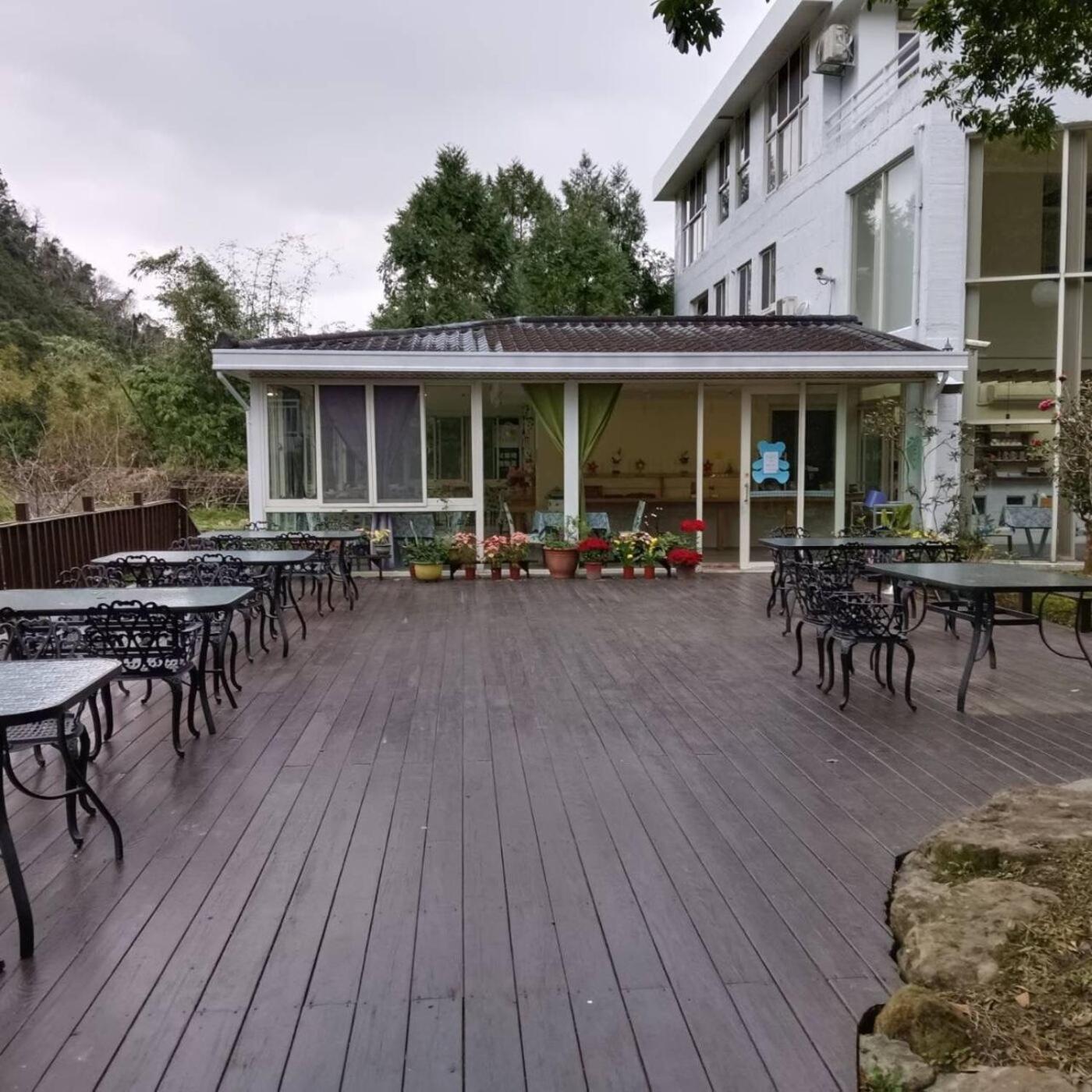 Lily Village Nanzhuang Exterior photo
